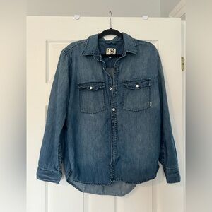 Aritzia TNA Blue Denim Shirt size M 100% cotton
